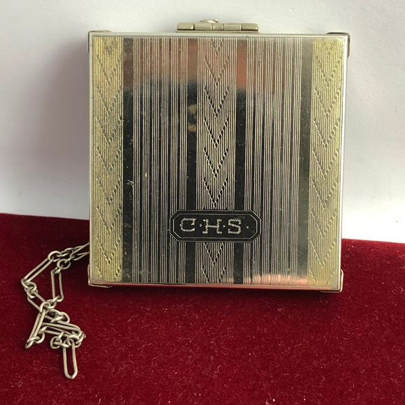 Vintage 1930's Silver Art Deco dance coin compact - Picture 3 of 8